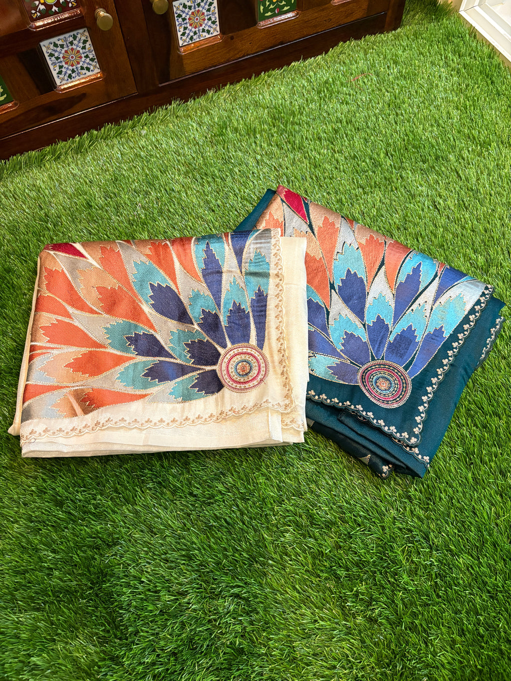 Tissue korean machine work (premium) with statement pallu shoulder design