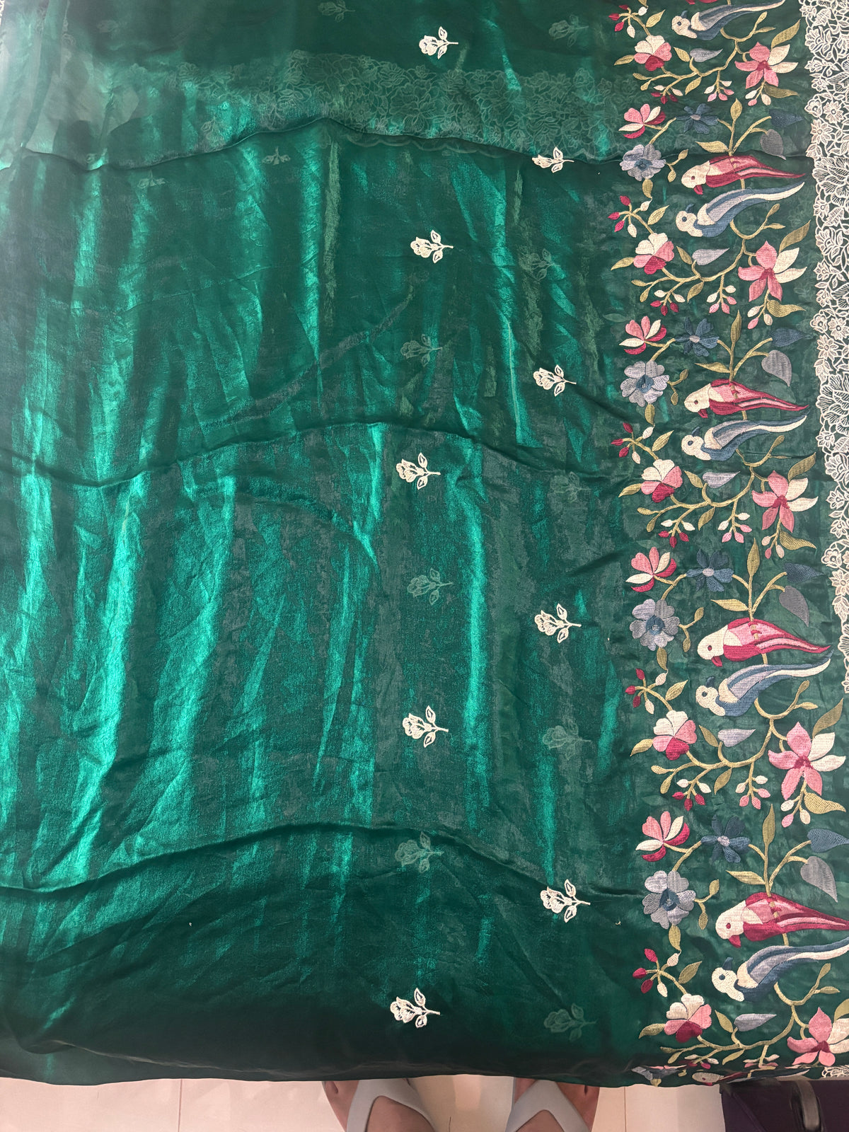 Emerald Tissue Frendy Saree with Floral & Parrot Design Border, Printed Pallu & Delicate Lace Border